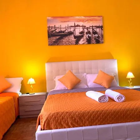 Bed and Breakfast Venice Day *